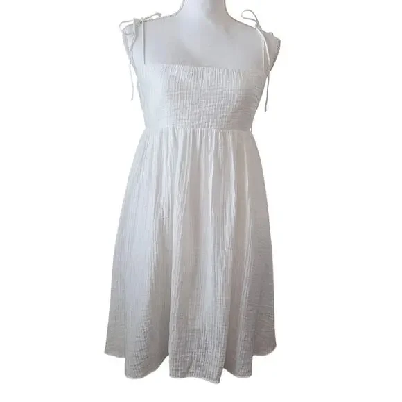 ASTR the Label Serenity Square Neck Mini Dress White Size M - Picture 1 of 6